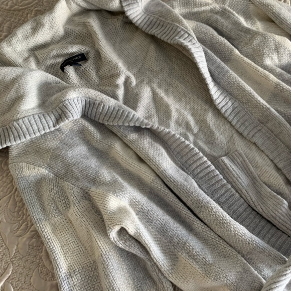 Banana Republic Cardigan Size Large - Picture 5 of 5